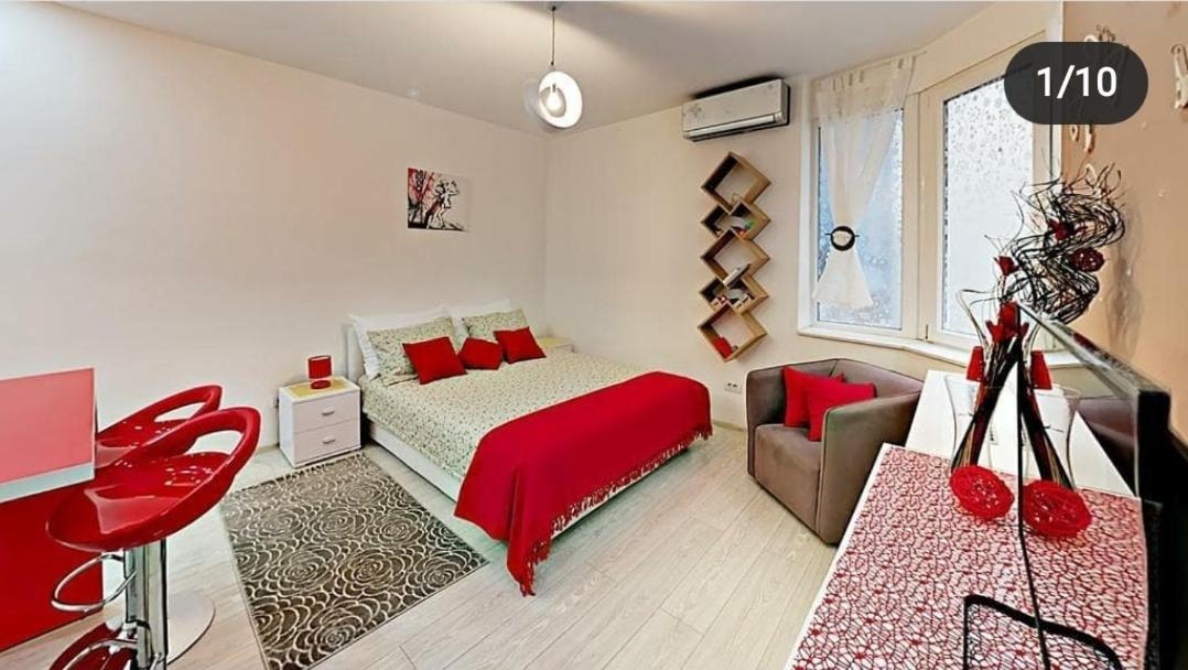 Red Studio Apartment Belgrad Exterior foto